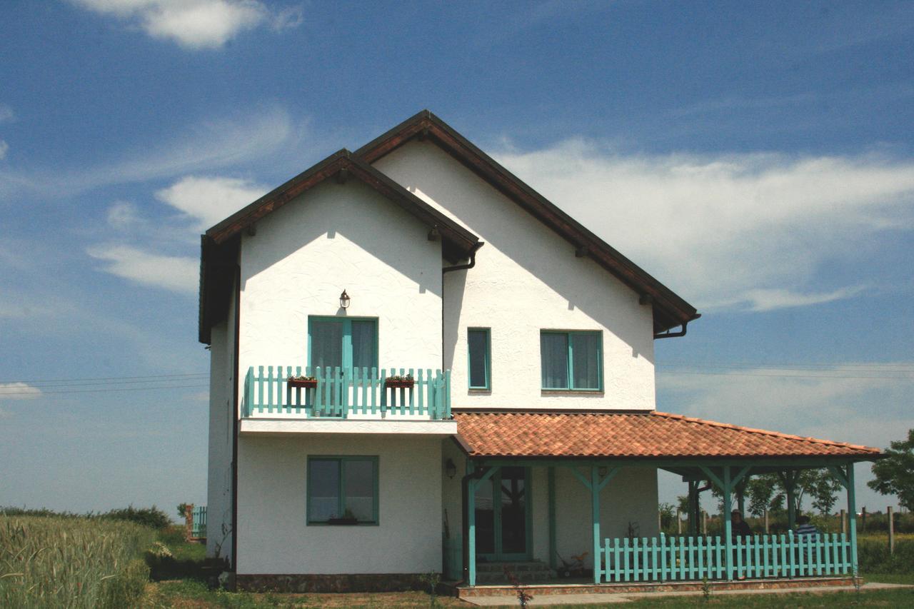 Fragaria Hotel Zimandcuz Exterior foto